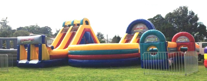 Inflatable obstacle courses